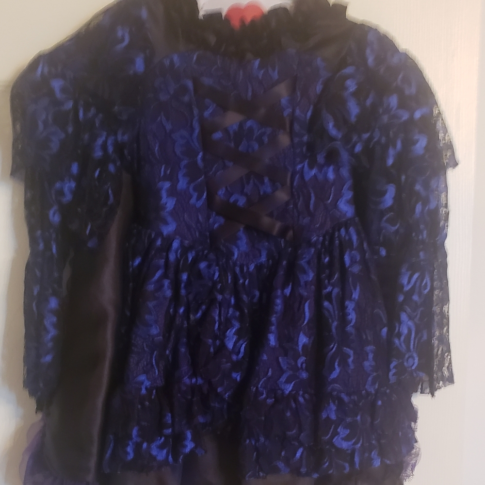 Chasing fireflies size 6 beautiful witch costume